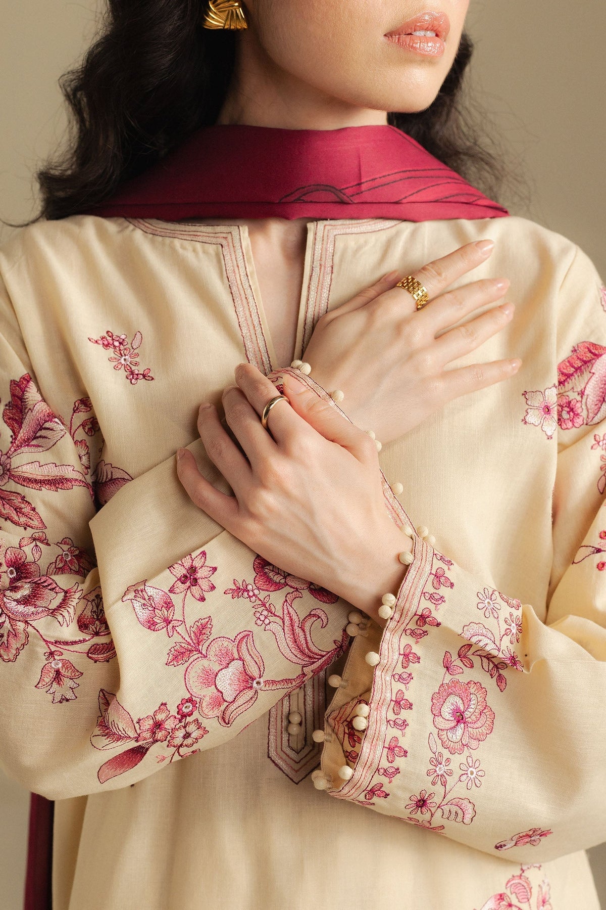 Zara ShahJahan - 3PC Dhanak Embroidered Suit | Daru libas