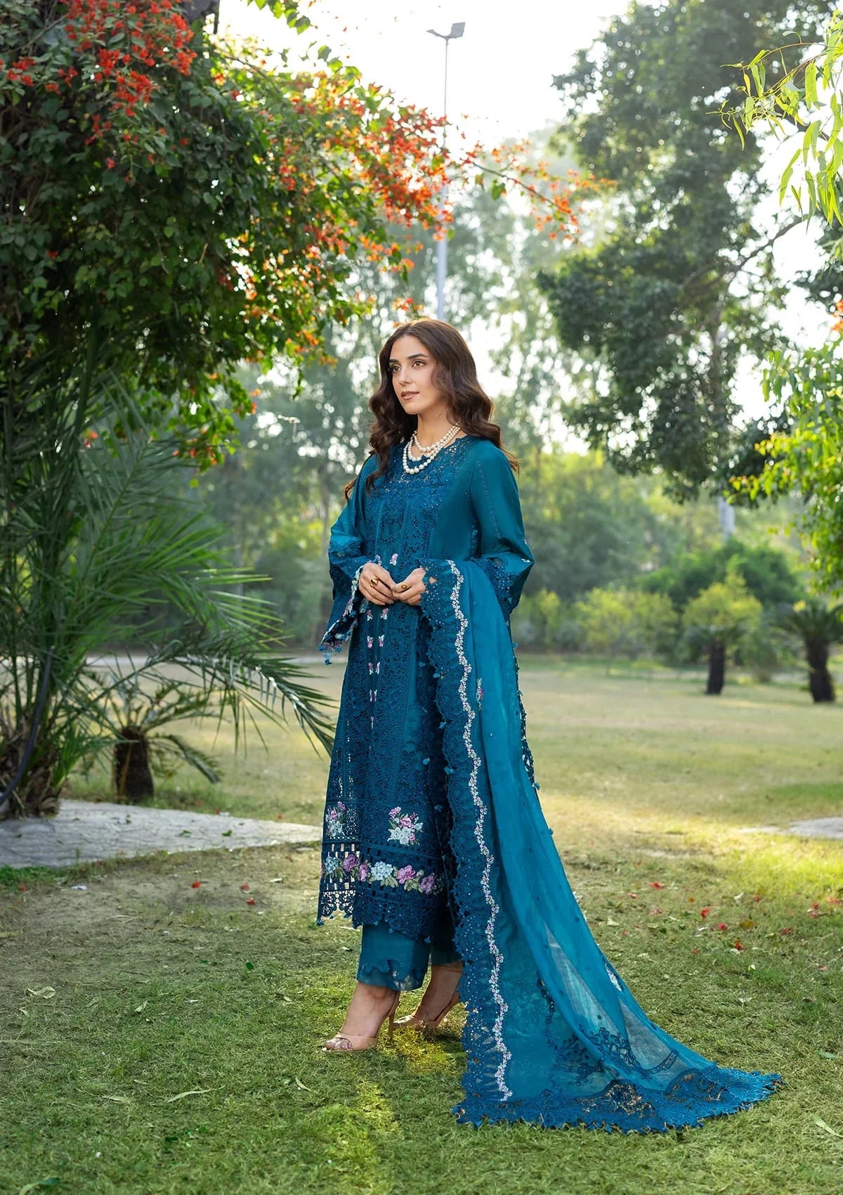 Elaf - 3PC Luxury Lawn Embroidered Suit | Daru libas