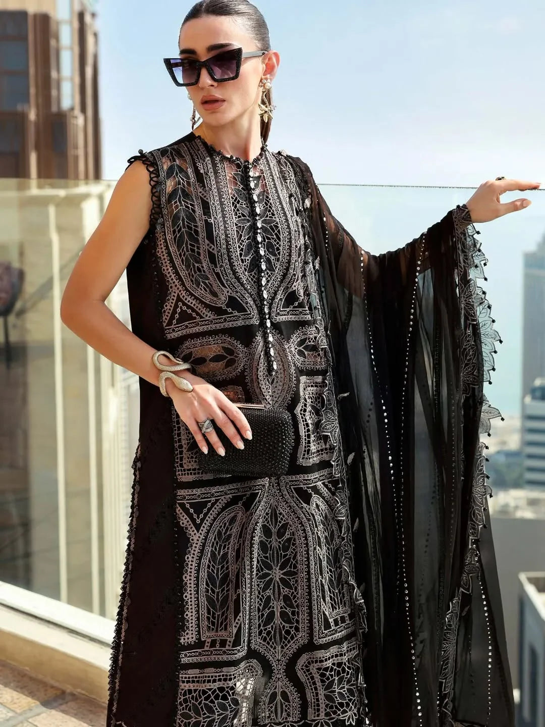 Maria.B - 3PC Luxury Lawn Embroidered Suit | Daru libas