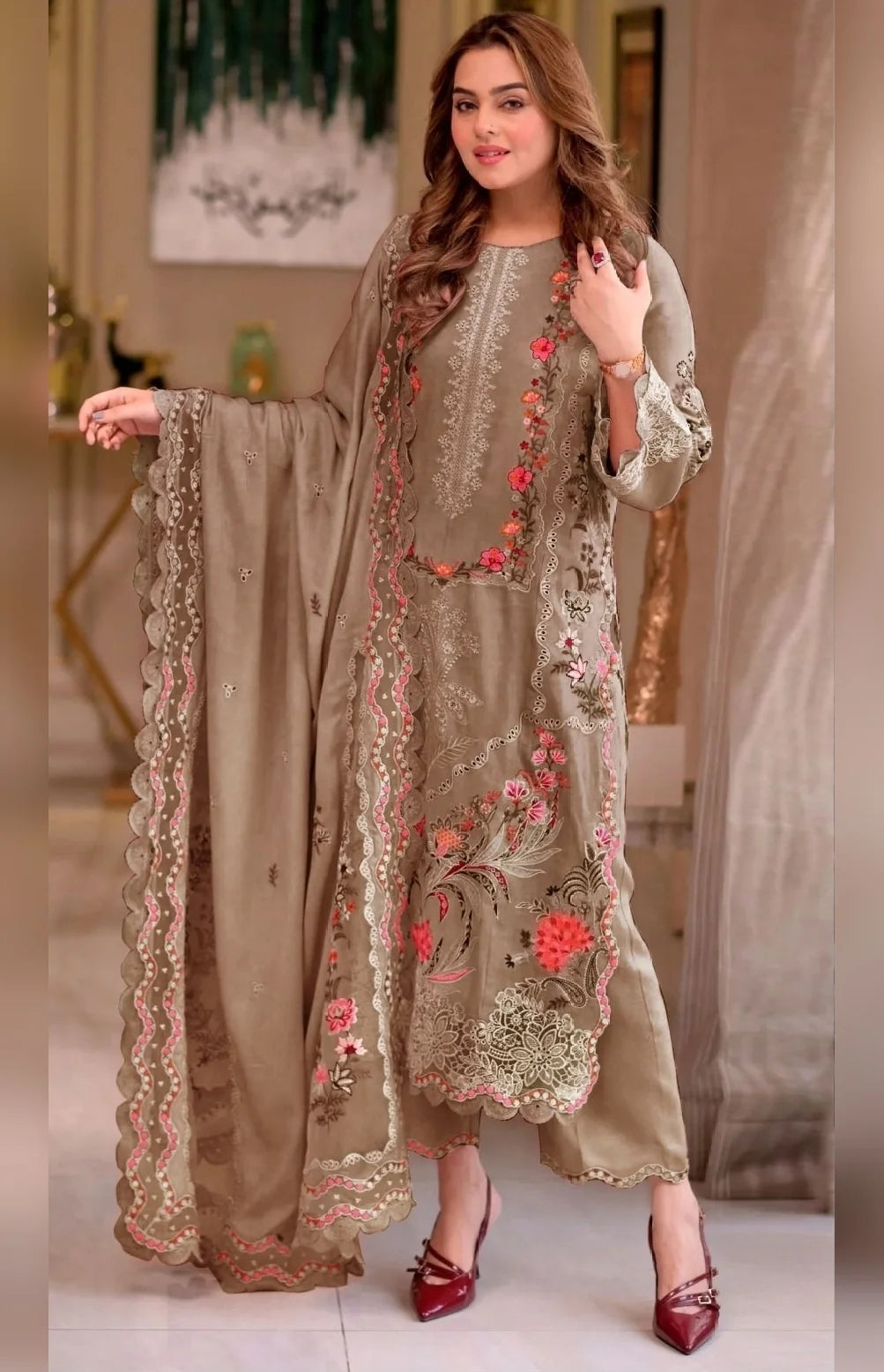Aneelas - 3PC Luxury Lawn Embroidered Suit | Daru libas