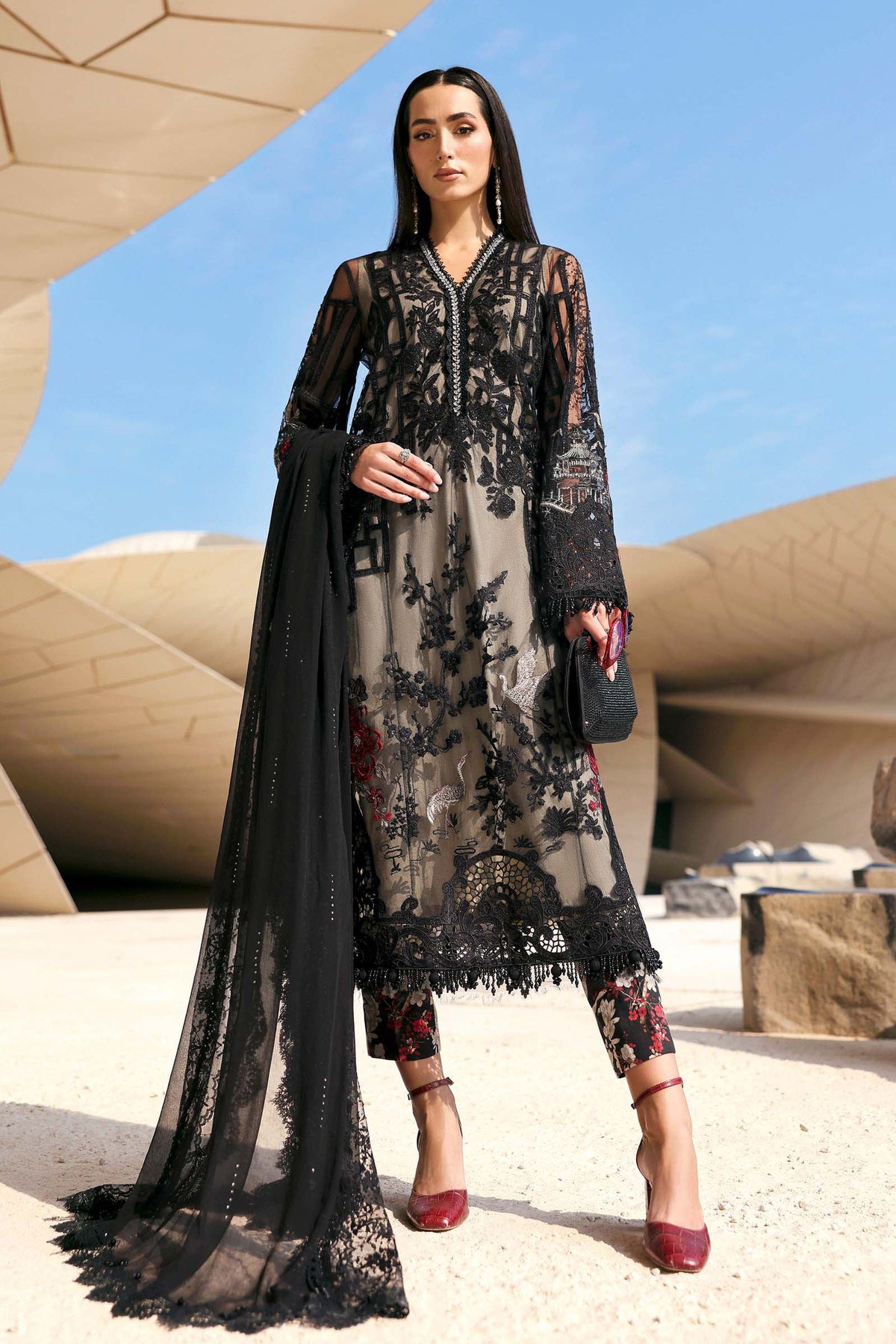 MARIA.B - 3PC Luxury Lawn Embroidered Suit | Daru libas