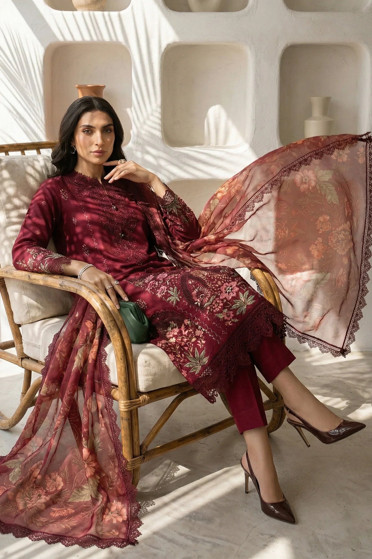 MARIA.B - 3PC Luxury Lawn Embroidered Suit | Daru libas