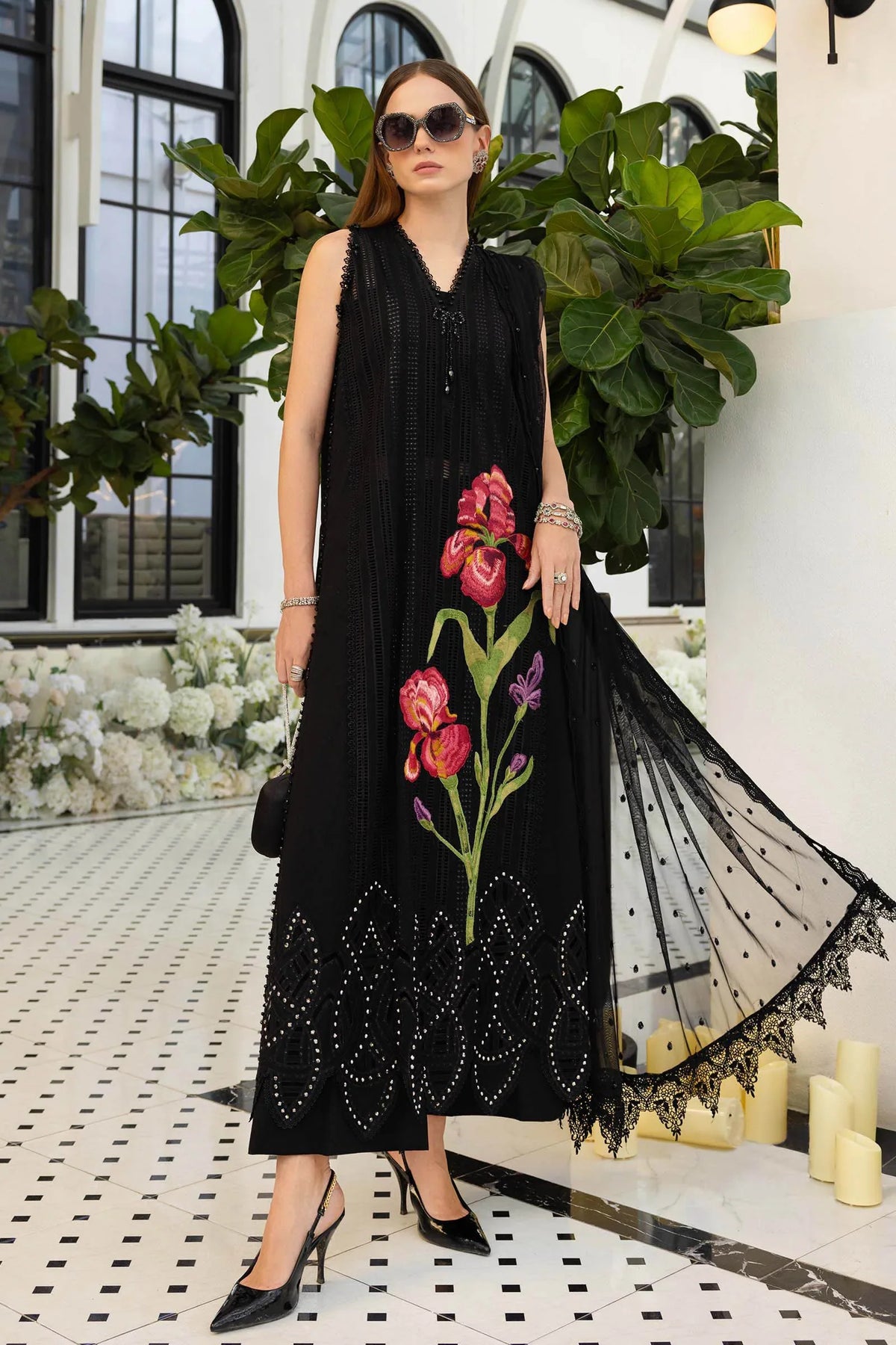 Maria.B - 3PC Luxury Lawn Embroidered Suit |Daru libas