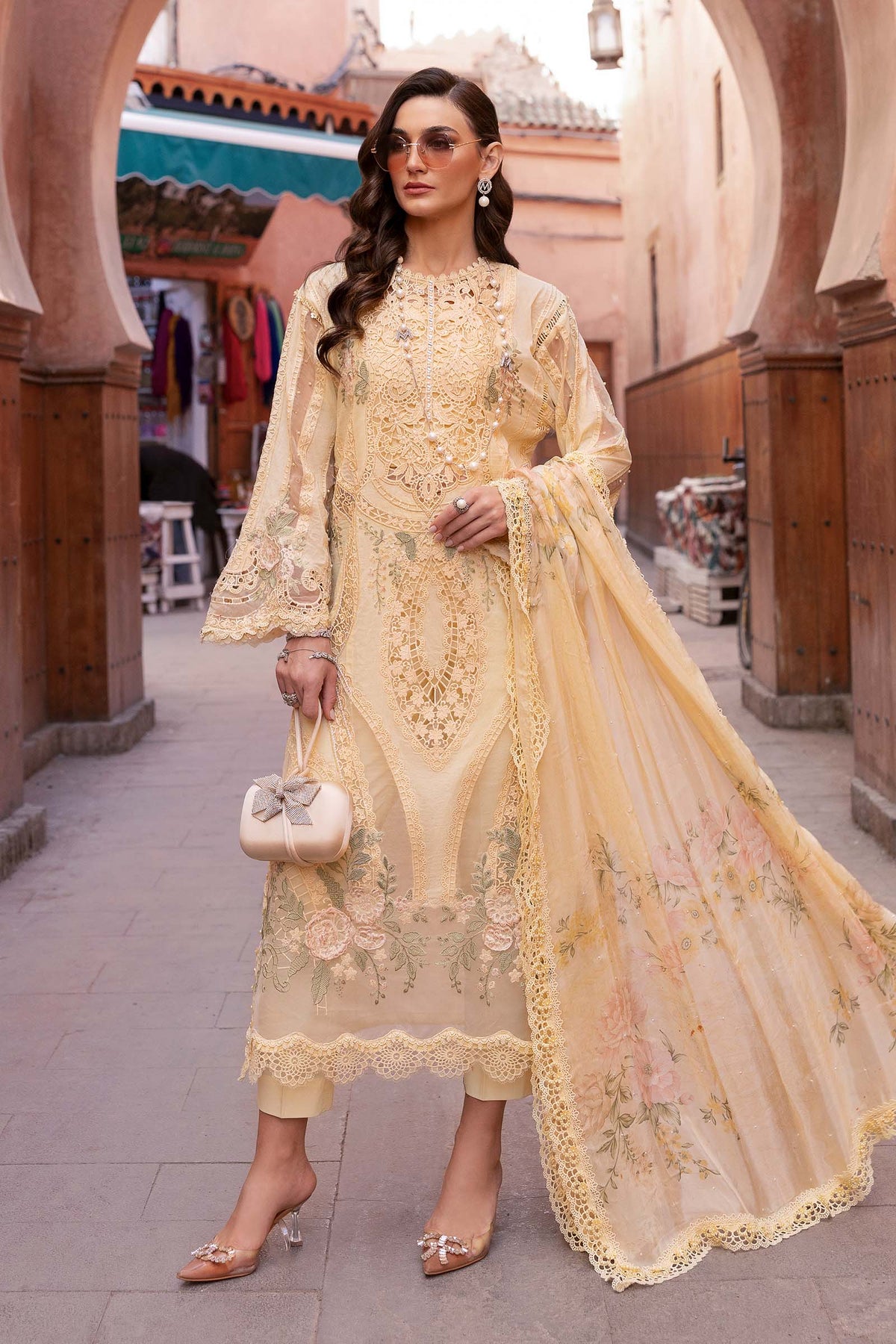Maria.B - 3PC Luxury Lawn Embroidered Suit |Daru libas