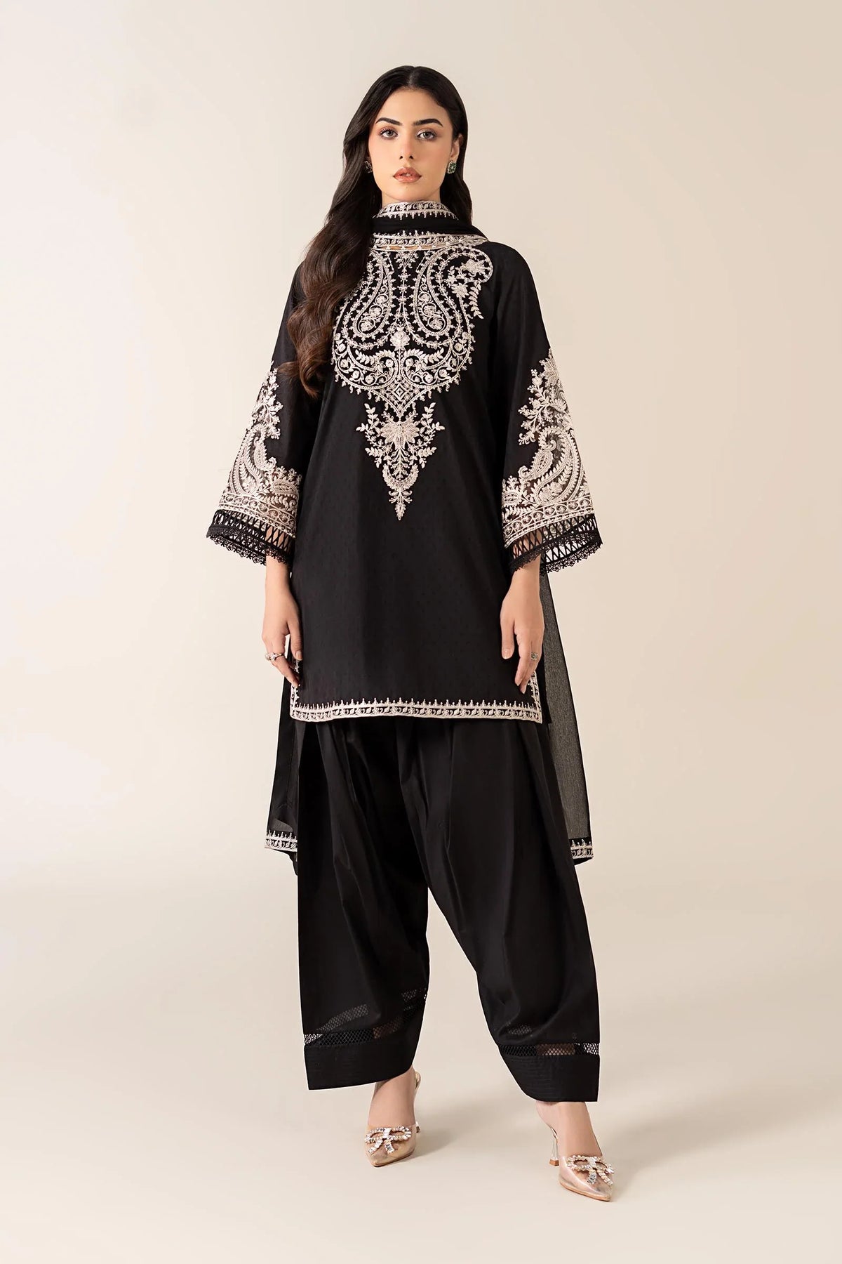 Maria.B - 3PC Dhanak Embroidered Suit | Daru libas