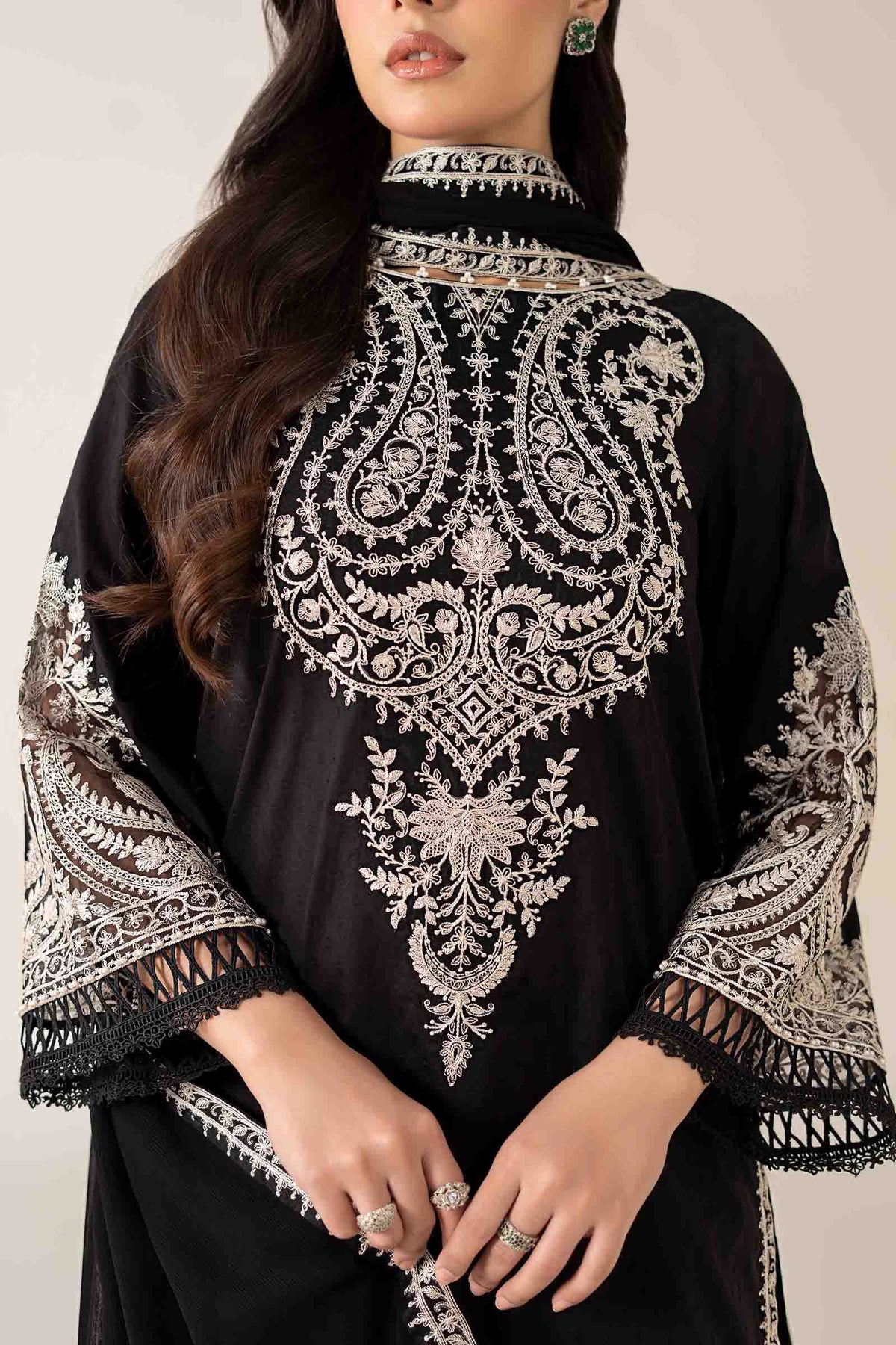 Maria.B - 3PC Dhanak Embroidered Suit | Daru libas