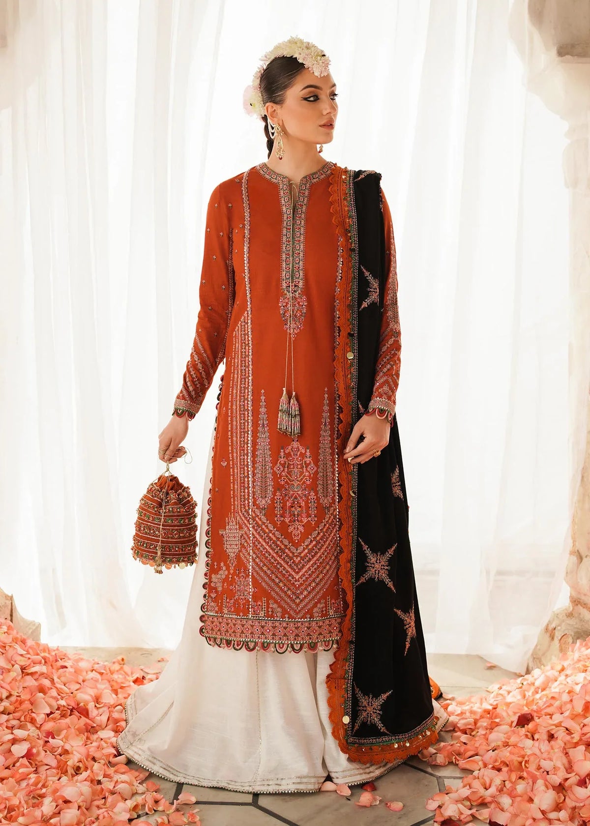 Hussain Rehar - 3PC Luxury Dhanak Embroidered Suit | Daru libas