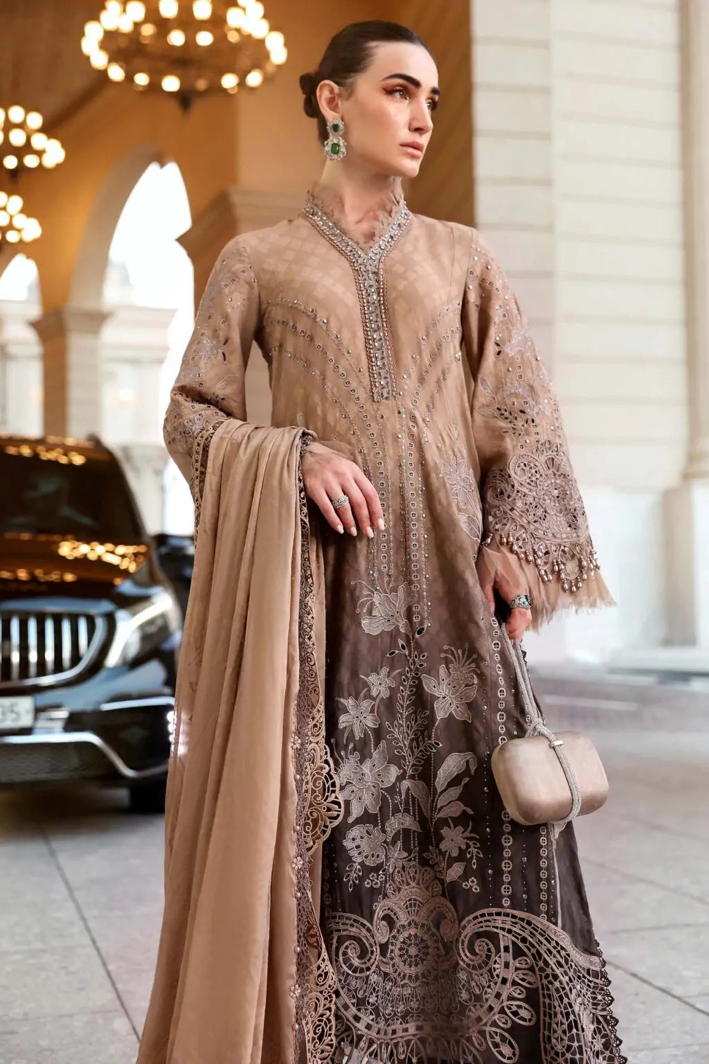MARIA.B - 3PC Luxury Lawn Embroidered Suit | Daru libas